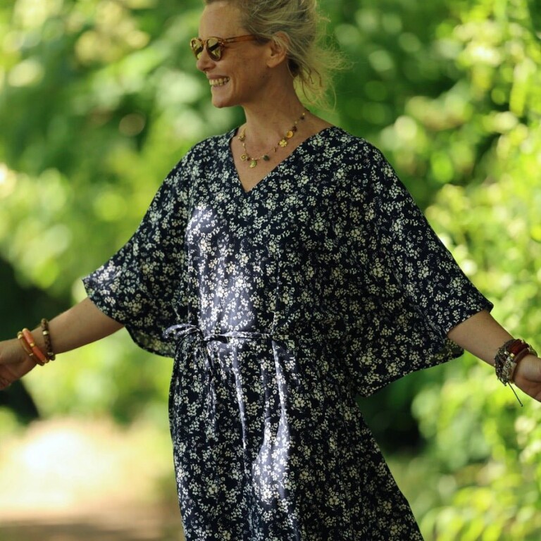 robe joanne viscose nuit dete 6596560 Quintessence - Robe Joanne — Viscose nuit d'été – Taille unique