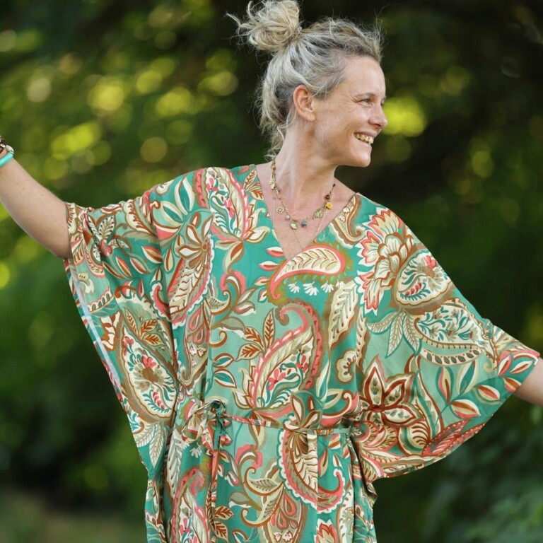 Quintessence - Robe Joanne — Viscose vert lumière – Taille unique
