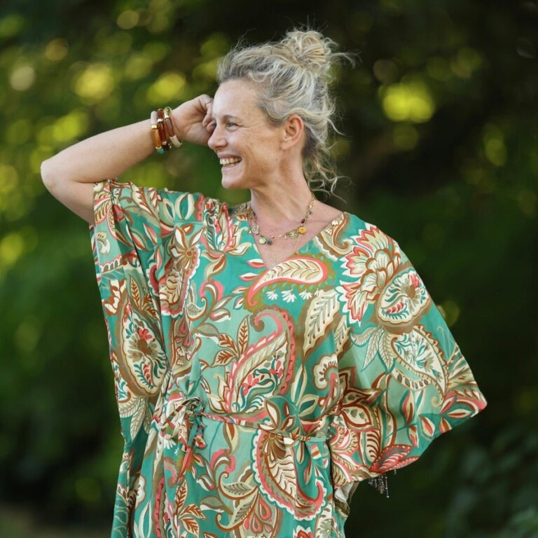 Quintessence - Robe Joanne — Viscose vert lumière – Taille unique