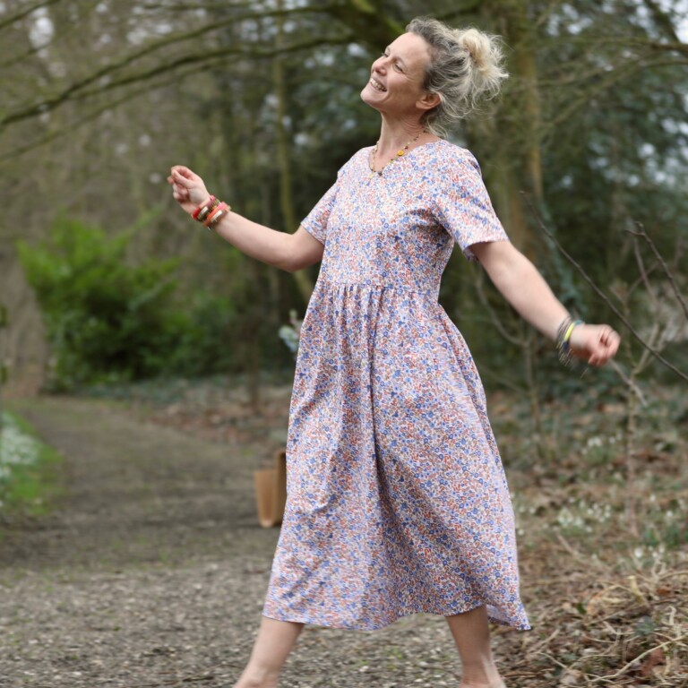 Meta SS25 - Robe Juliette - Coton herbier bleu-orangé – XXL