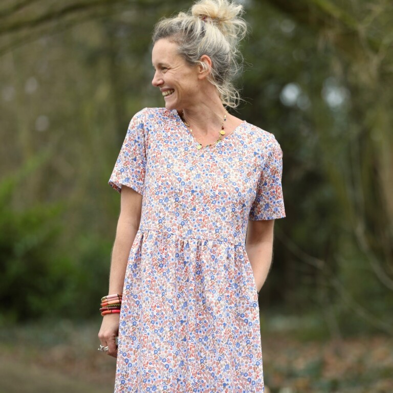 Meta SS25 - Robe Juliette - Coton herbier bleu-orangé – XXL