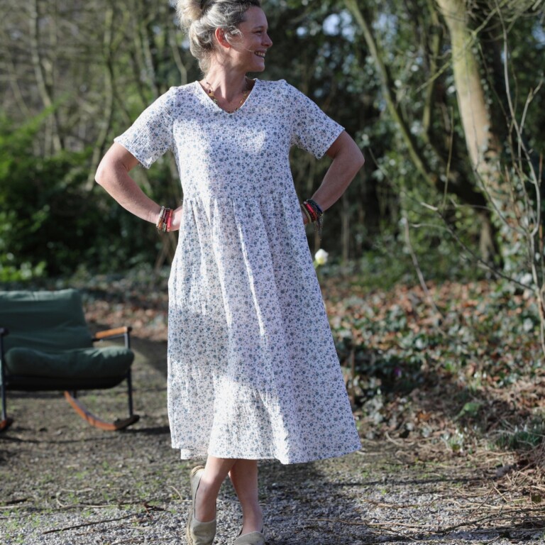 Meta SS25 - Robe Juliette - double gaze de coton fleurettes bleues – XL