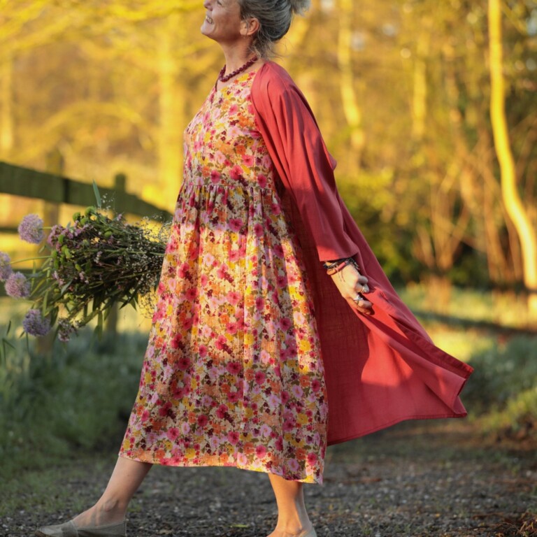 Meta SS25 - Robe Juliette - Double gaze de coton “Fleurs en Feu” – XL