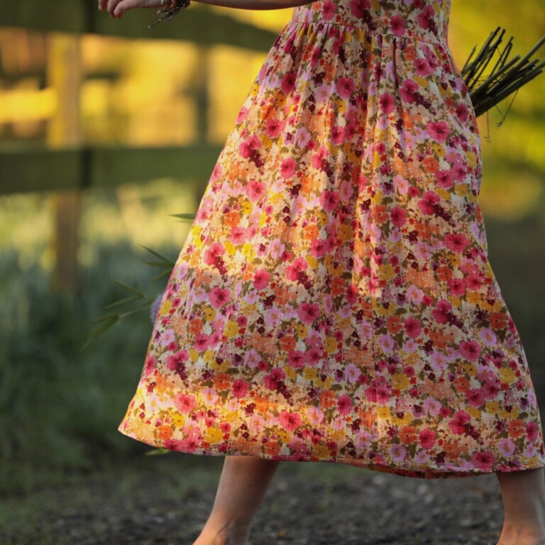 Meta SS25 - Robe Juliette - Double gaze de coton “Fleurs en Feu” – XL