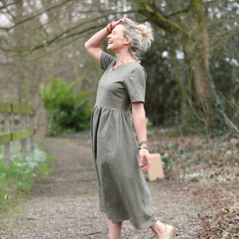 Meta SS25 - Robe Juliette - lin kaki – XXL
