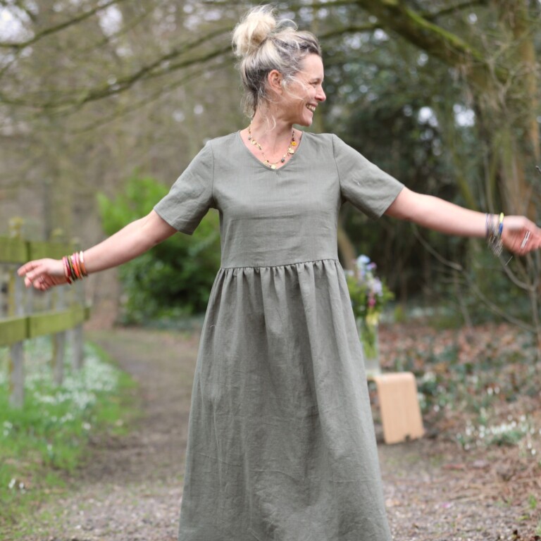 Meta SS25 - Robe Juliette - lin kaki – XXL