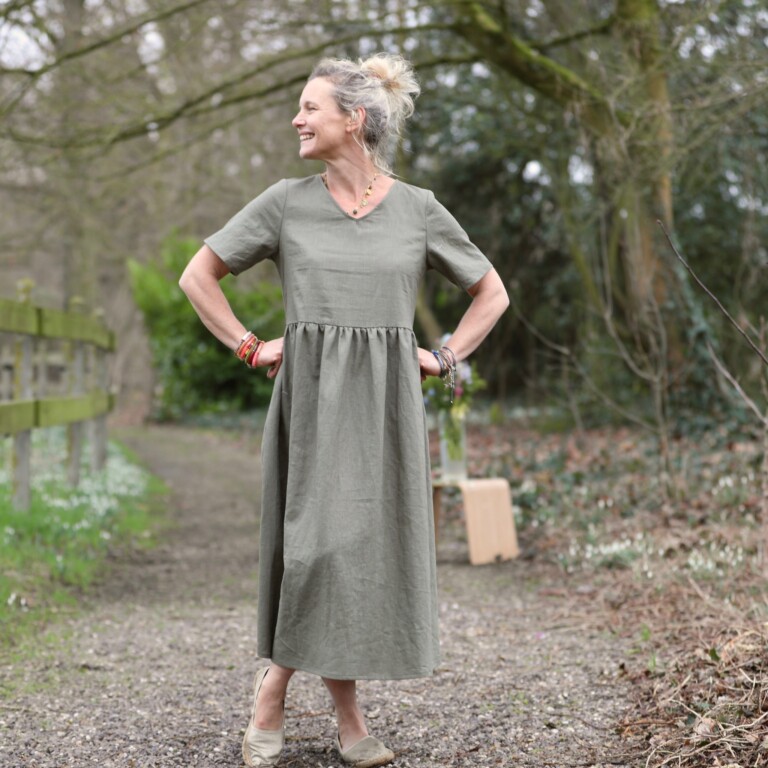 Meta SS25 - Robe Juliette - lin kaki – XXL