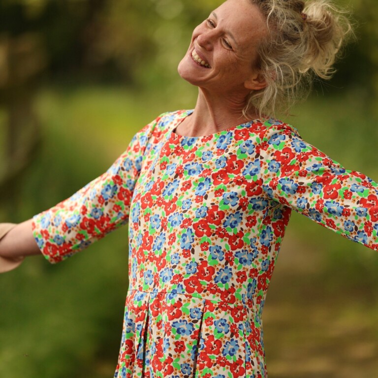 Quintessence - Robe Louisa manches 3/4 – Coton coquelicots – XXL