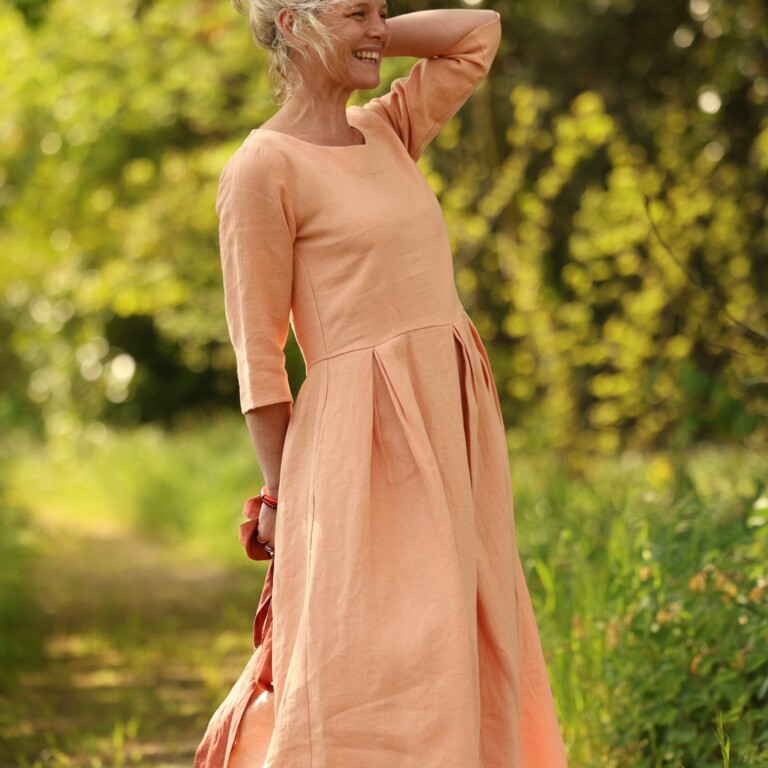 Quintessence - Robe Louisa manches 3/4 – Lin abricot – XXXL