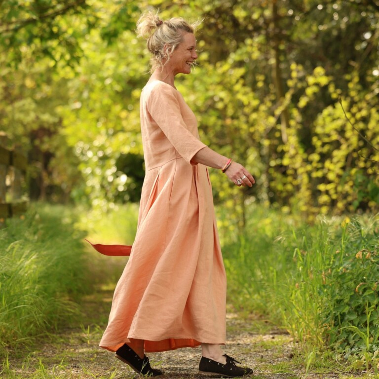 Quintessence - Robe Louisa manches 3/4 – Lin abricot – XXXL