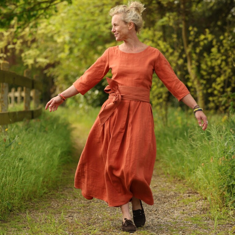Quintessence - Robe Louisa manches 3/4 – Lin terre cuite – S
