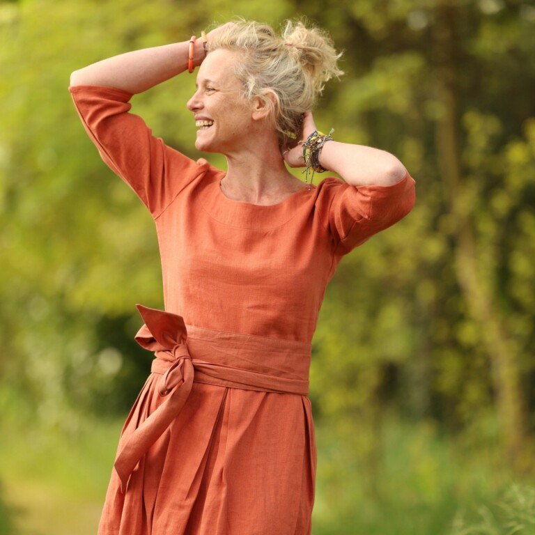 Quintessence - Robe Louisa manches 3/4 – Lin terre cuite – S
