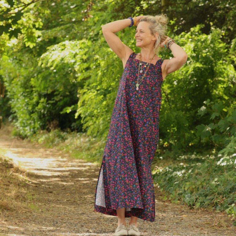 Quintessence - Robe Sybille — Coton lavé Jardin romantique – XXL