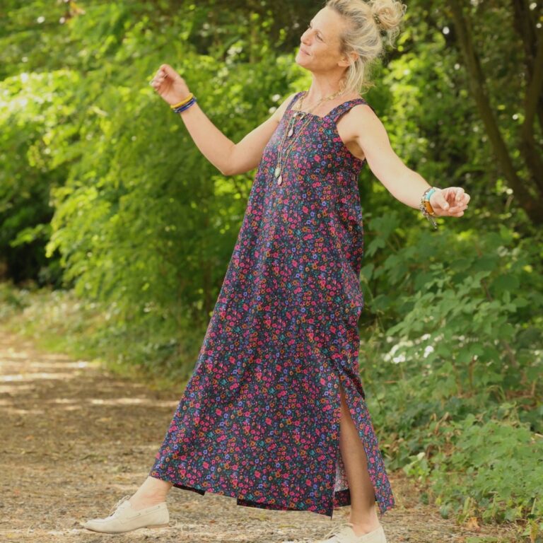 Quintessence - Robe Sybille — Coton lavé Jardin romantique – XXL