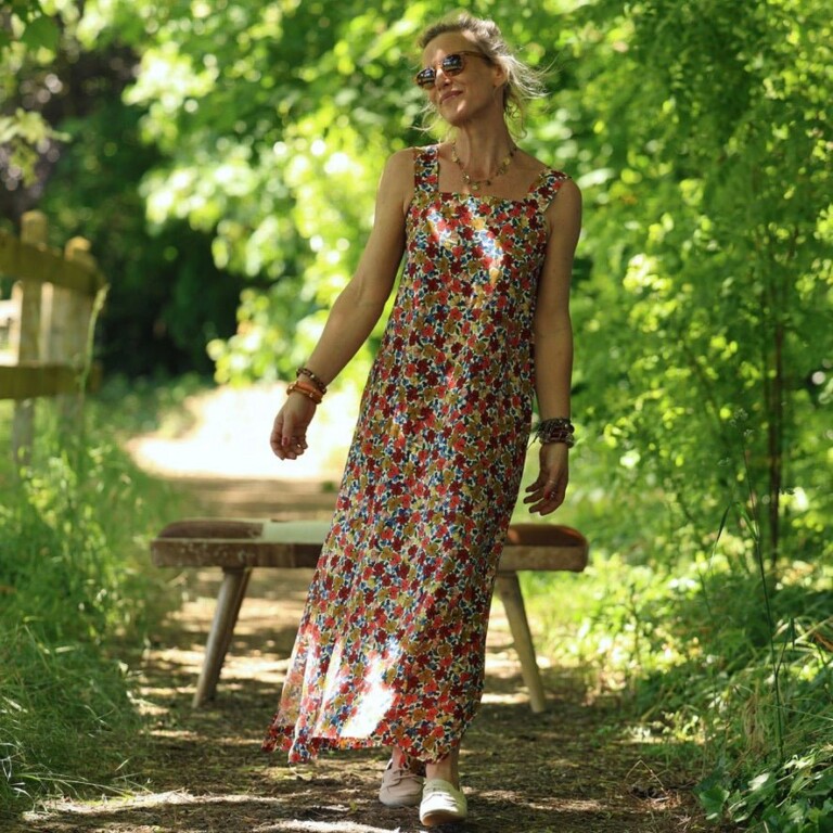 robe sybille viscose jardin majorelle 2615450 Quintessence - Robe Sybille — Viscose jardin Majorelle – XXL
