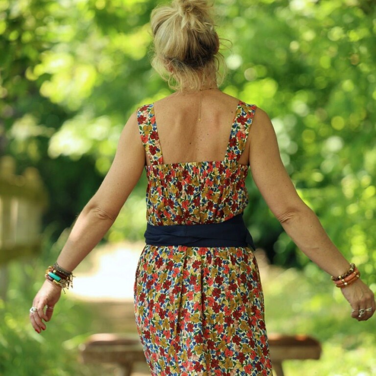 Quintessence - Robe Sybille — Viscose jardin Majorelle – XXL