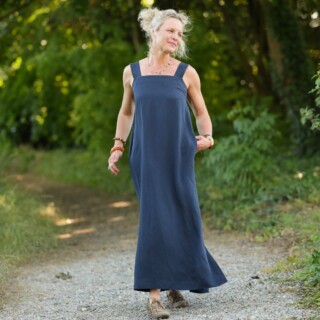 Quintessence - Robe Sybille — Viscose-lin bleu marine