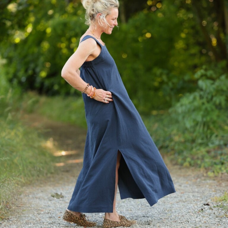 Quintessence - Robe Sybille — Viscose-lin bleu marine – XXL