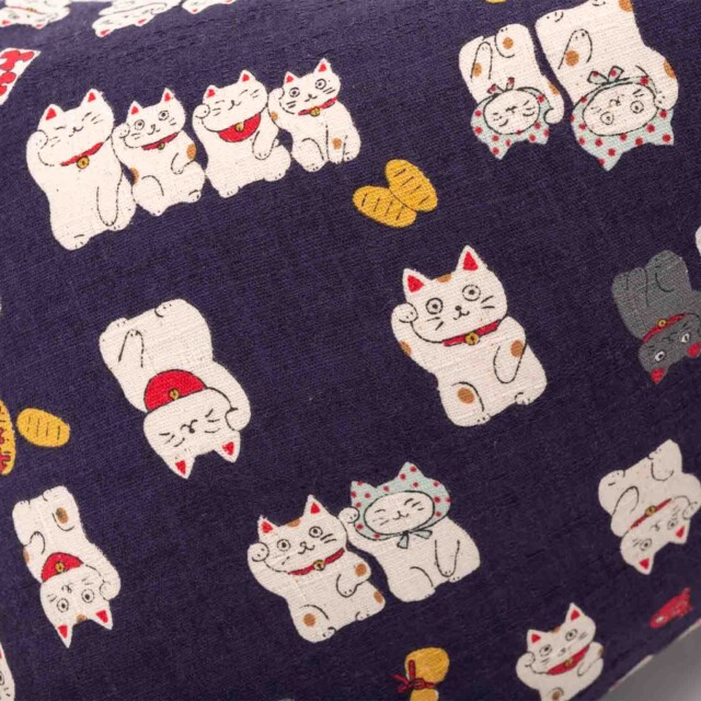 Cosy Club - Coussin cervical · SALVADOR Aoshima