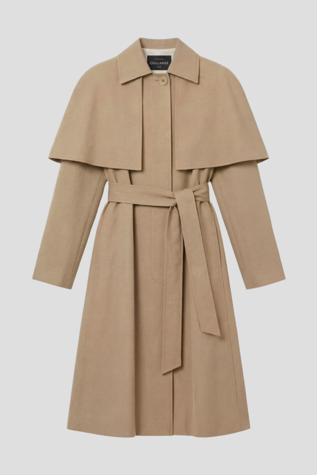 C61 trench coat cape déperlant long beige – 46 par la marque Coulange Coulange - C61 trench coat cape déperlant long beige – 46