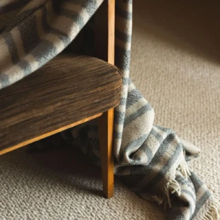Waro-Plaid-Laine-Erik-Gris