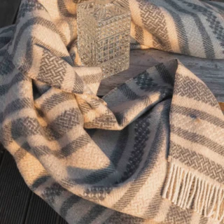 Waro-Plaid-Laine-Erik-Gris-texture-laine