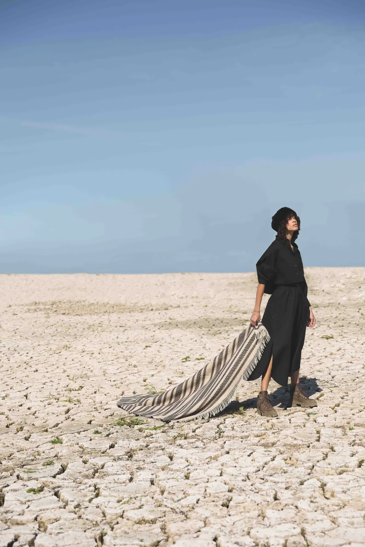 waro plaid laine erik noir velay desert Waro-Plaid-Laine-Erik-Noir-Velay-desert