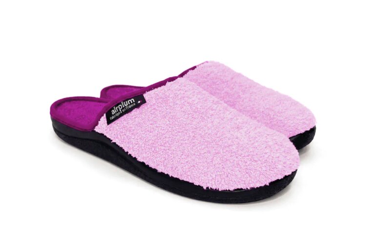 1 WEPONGE PARME Airplum -