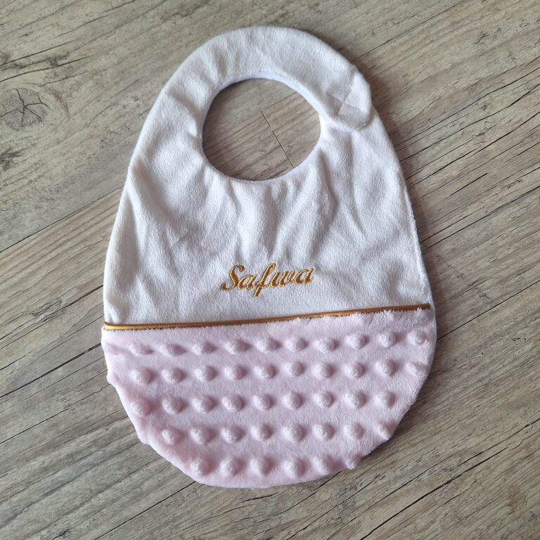 La Fabrique A DeDeuh - Lot Bébé – Bavoir Minky Personnalisé & Doudou Lapin Assorti – Fabrication Artisanale – Sans nœud / Juste le prénom