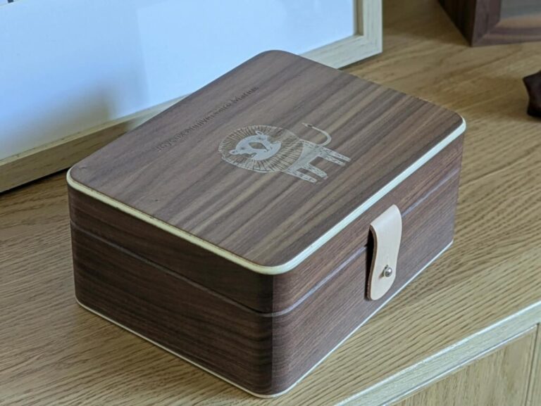 Manufacture Jacquemin - Coffret de naissance en bois personnalisable