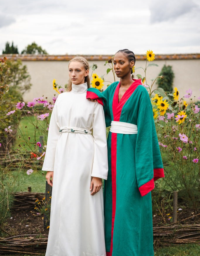 Divine Harmonie - Kimono Terre d'Émeraude en Lin – S / Vert Émeraude Fuchsia et blanc