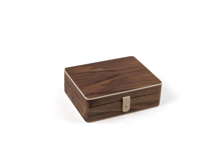 Manufacture Jacquemin - Coffret à bijoux en noyer grand modèle