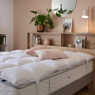 Surmatelas moelleux en Plume de canard, Cali par la marque Camif Camif - Surmatelas moelleux en Plume de canard, Cali