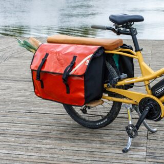 Atelier de la Baleine à Bosse - Sacoche vélo longtail / Midtail – CARGOLAINE