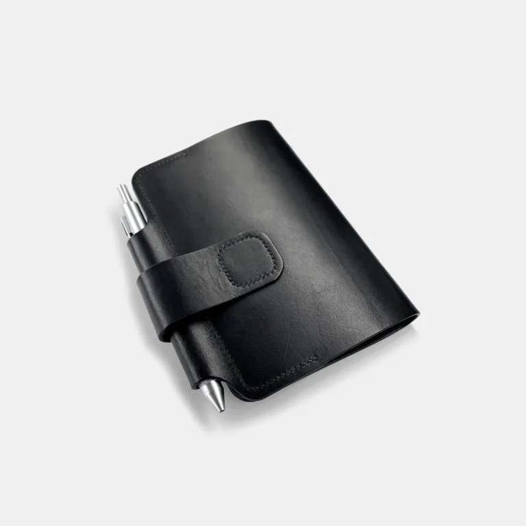 Darksails - Porte-Carnets et Passeport en Cuir Noir