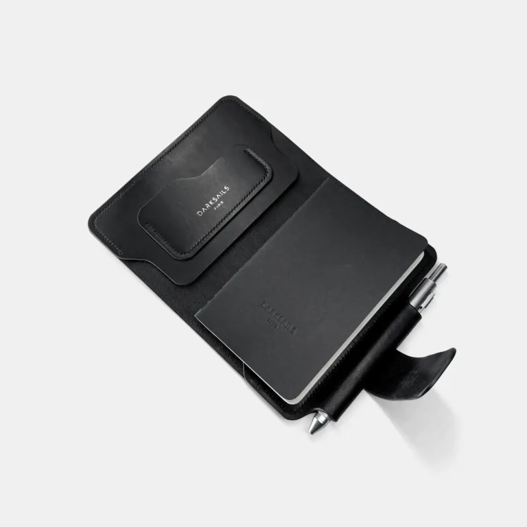 Darksails - Porte-Carnets et Passeport en Cuir Noir