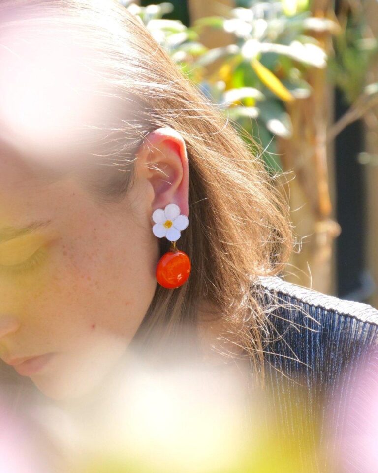 Ciléa Paris - Boucles d'oreilles Orange Botanica – Feuille / Dormeuse (Oreilles percées)