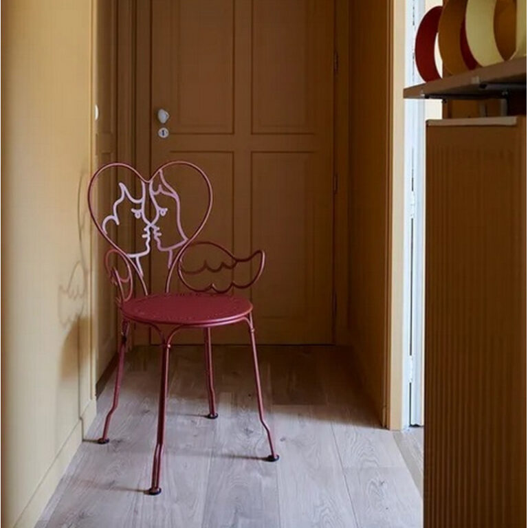FERMOB - Chaise de repas FERMOB Ange en métal - 25 coloris