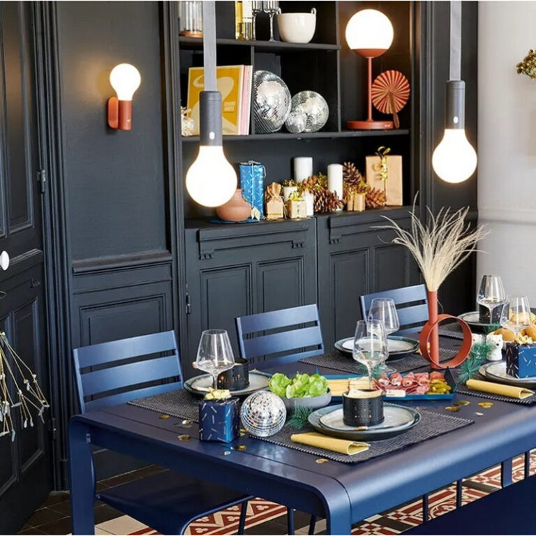 FERMOB - Chaise de repas FERMOB Facto en métal - 25 coloris