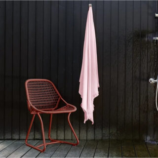 Chaise de repas FERMOB Sixties en métal – 5 coloris par la marque Fermob Fermob - Chaise de repas FERMOB Sixties en métal – 5 coloris