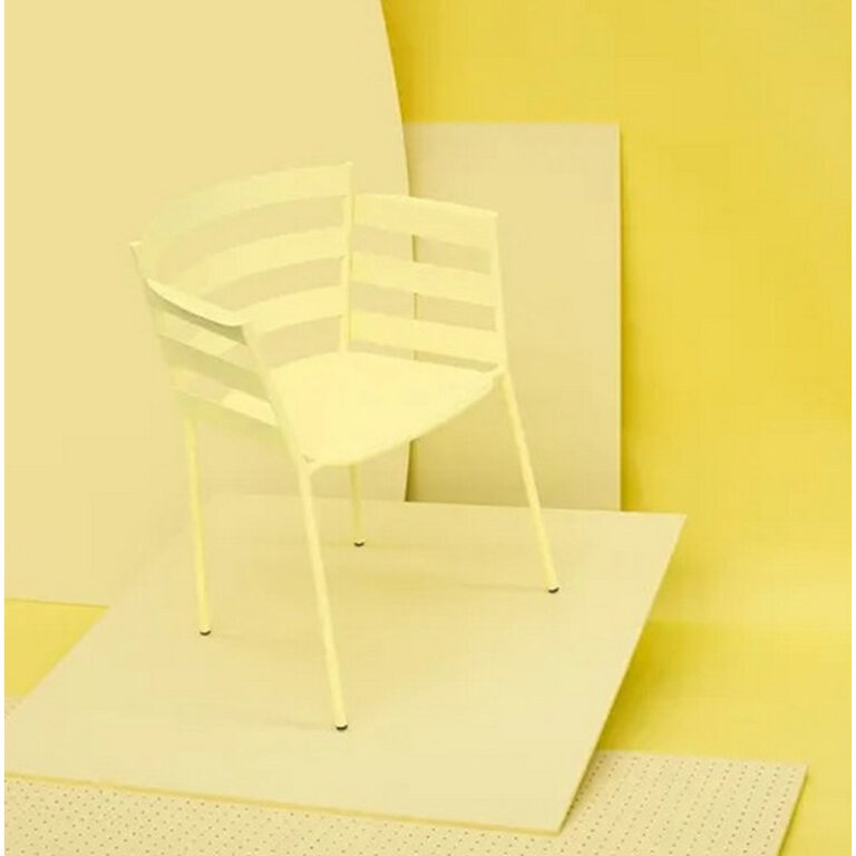 FERMOB - Fauteuil avec accoudoirs bridge FERMOB Rythmic en métal - 25 coloris
