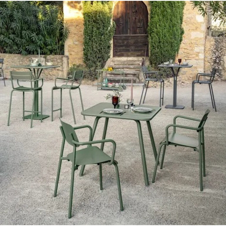 FERMOB - Fauteuil avec accoudoirs bridge FERMOB Studie en métal - 25 coloris