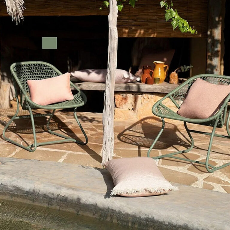 FERMOB - Fauteuil bas FERMOB Sixties en métal - 5 coloris