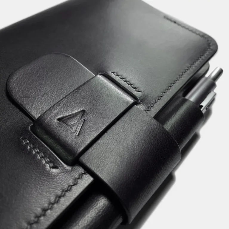 Darksails - Porte-Carnets et Passeport en Cuir Noir