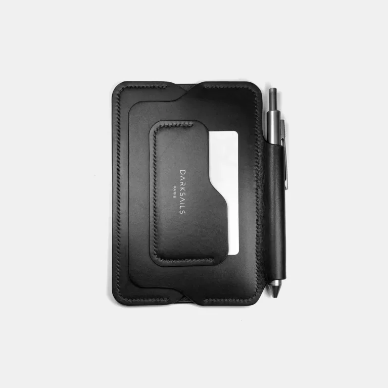 Darksails - Support Carnet en Cuir Noir
