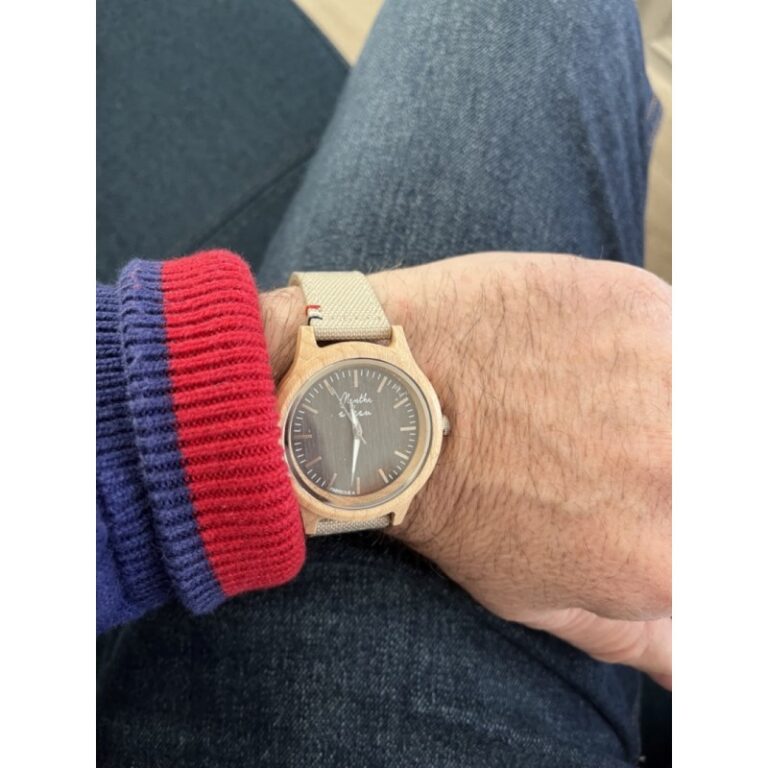 Menthe à l'eau - Montre Bois L'Érable fond anthracite bracelet tissu et Cuir beige cocarde Bleu/blanc/rouge – Beige