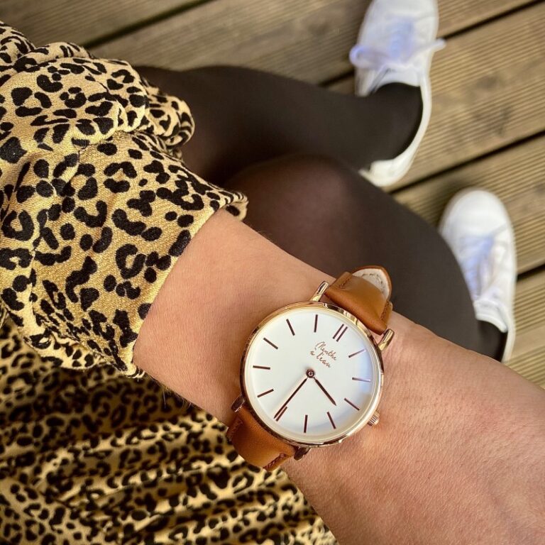 Menthe à l'eau - Montre Femme La Véritable bracelet cuir camel fond blanc rose dorée – Camel