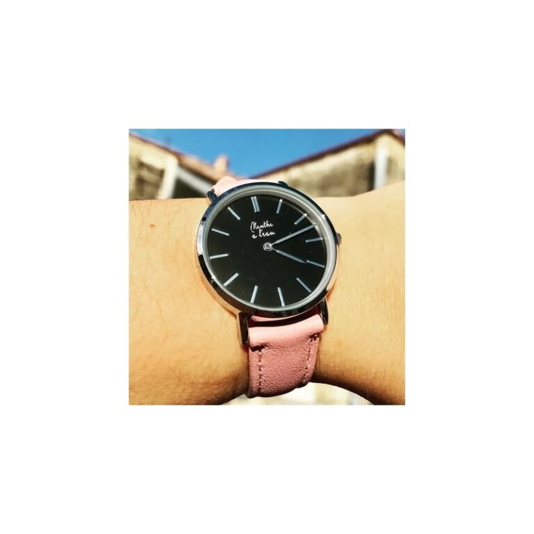 Menthe à l'eau - Montre Femme La Véritable bracelet cuir rose pastel fond noir chromée – Rose
