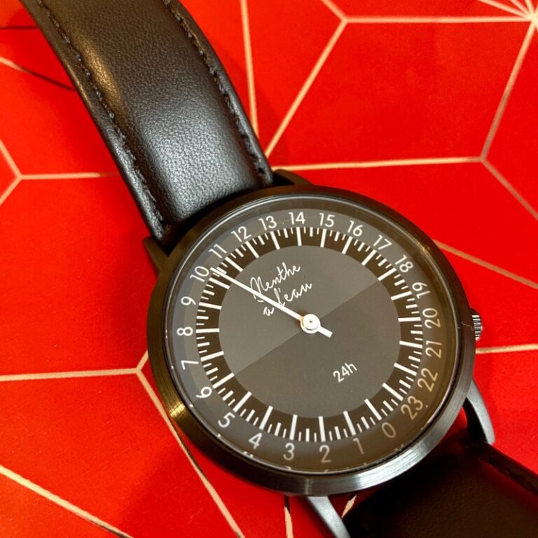Menthe à l'eau - Montre Homme La 24 Heures bracelet cuir noir – Noir
