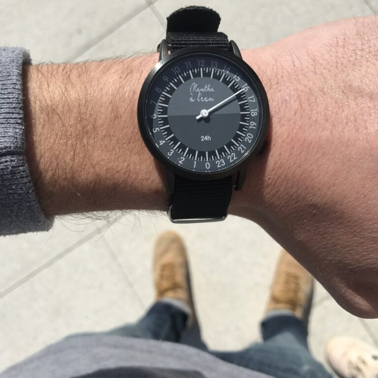 Menthe à l'eau - Montre Homme La 24 Heures bracelet nato noir – Noir